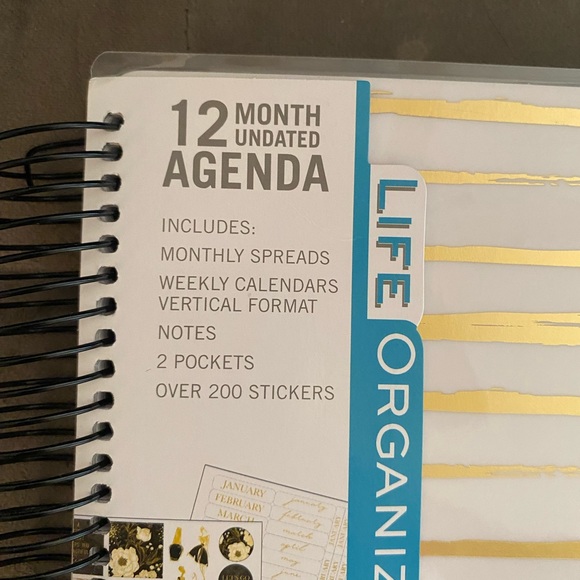 Planner 12 Month Undated - Picture 2 of 9